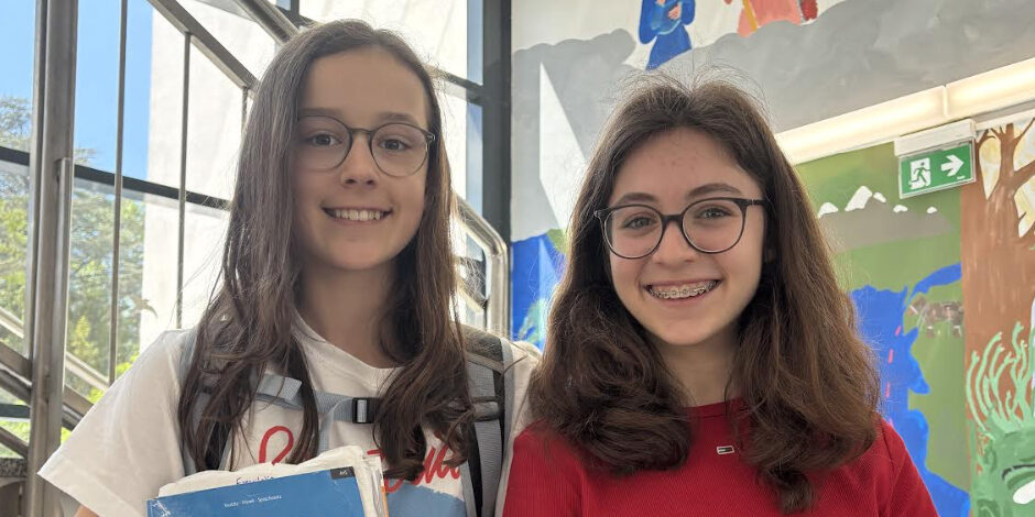 Zwei Schülerinnen der Schule für die Vifzack Academy ausgewählt